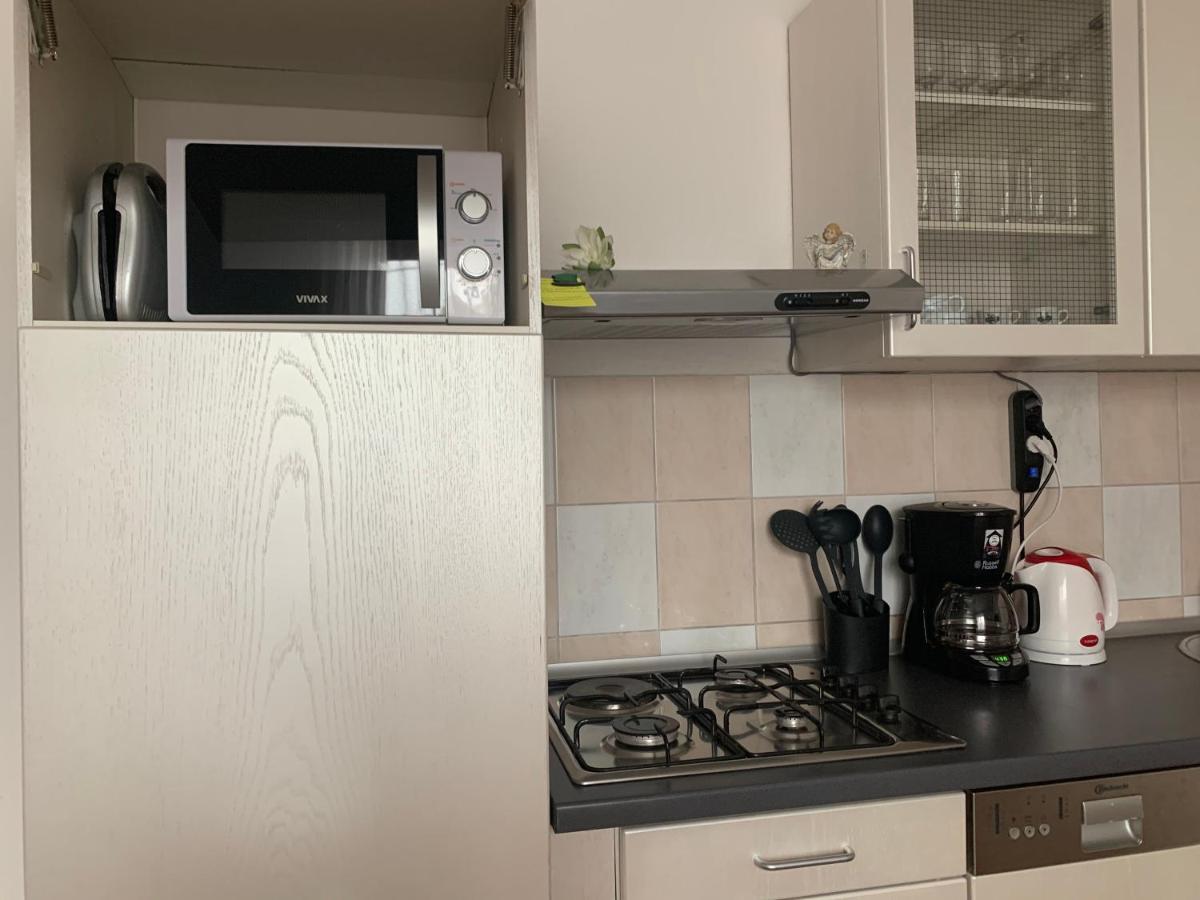 Apartmani Spomenka Seline Exteriör bild