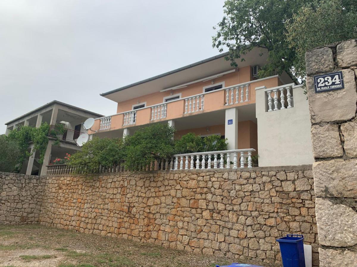 Apartmani Spomenka Seline Exteriör bild